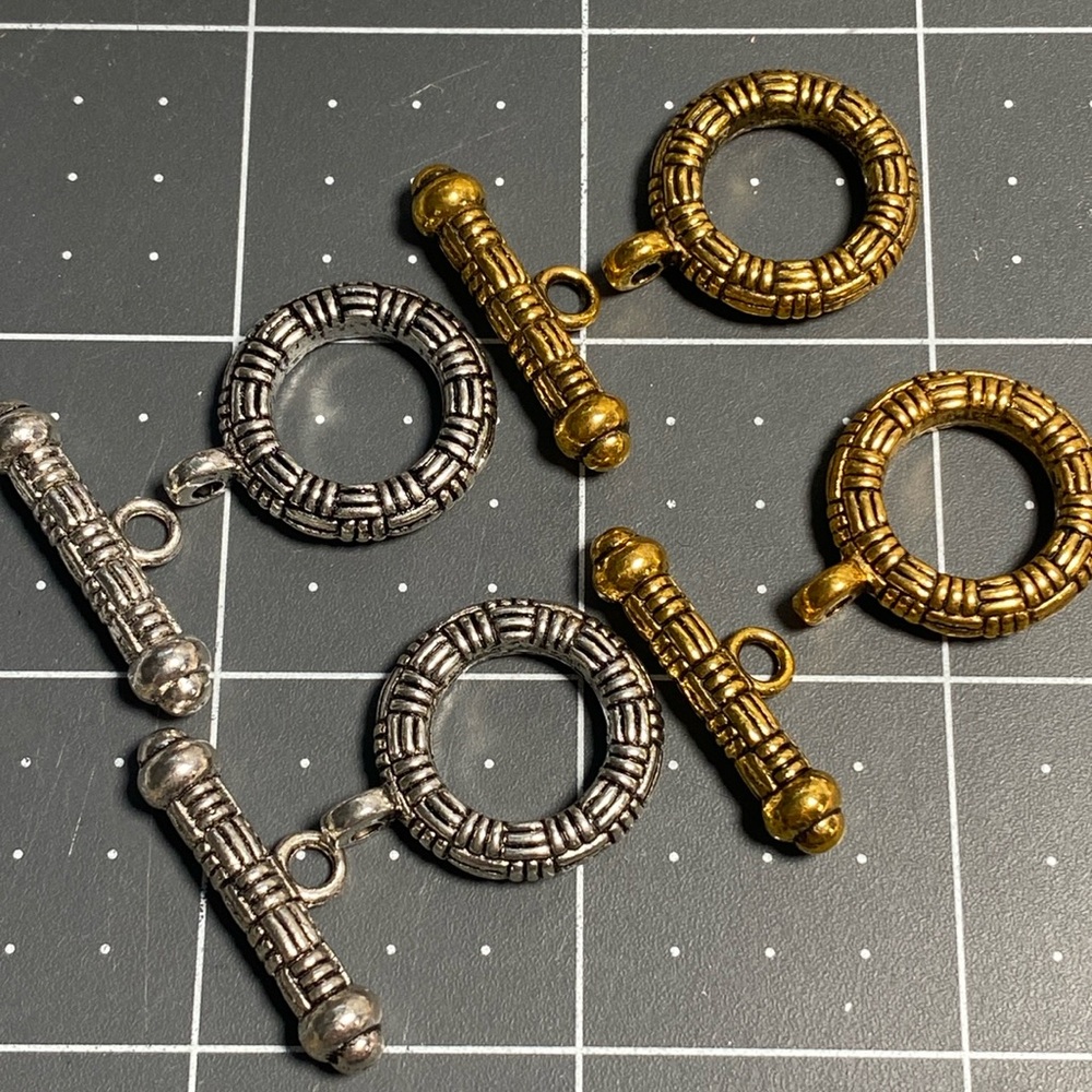 Findings: 4 vintage T-Clasp 20mm